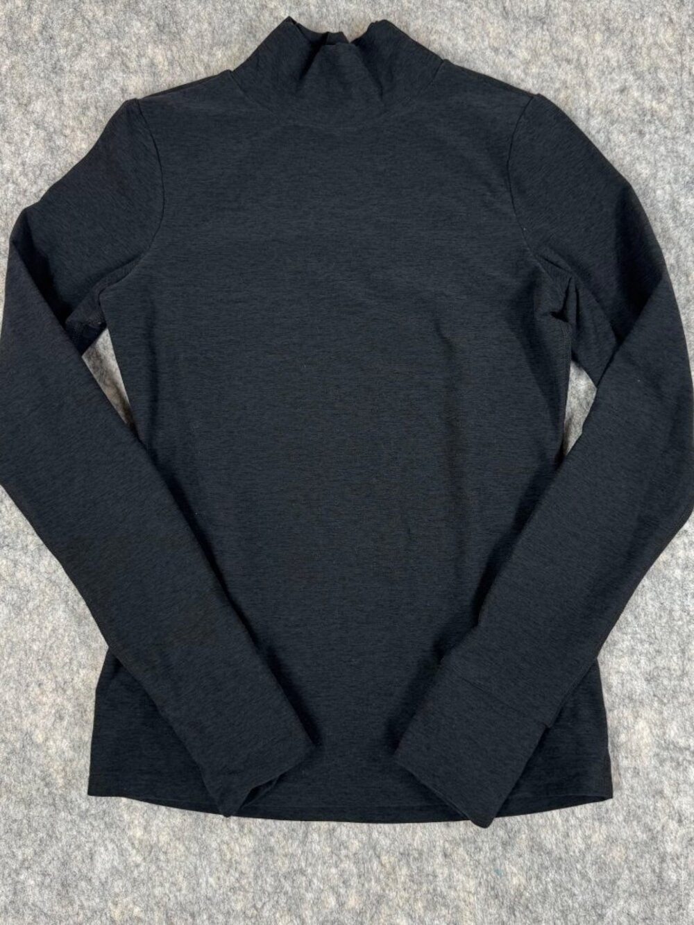 Beyond Yoga Top Long Sleeve Gray Black Sz XS Thumbholes High Neck